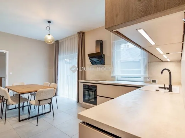 Eladó ház Budapest X. kerület 123 nm