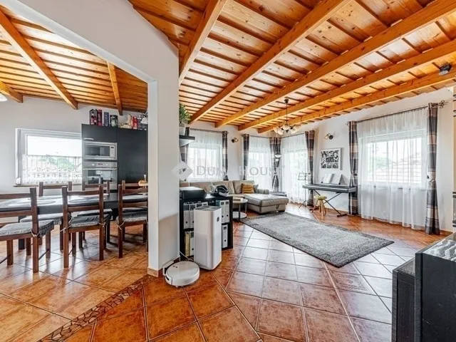 Eladó ház Budapest XVIII. kerület 186 nm