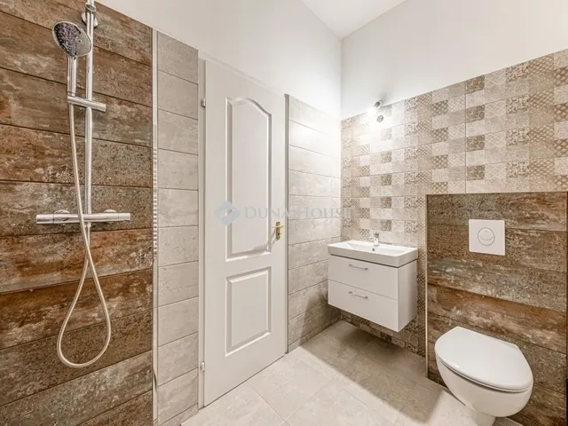 Eladó ház Budapest XVIII. kerület 186 nm