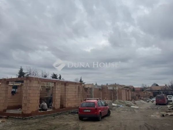 Eladó ház Vecsés 160 nm