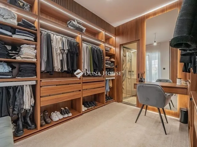 Eladó ház Budapest XVIII. kerület 164 nm