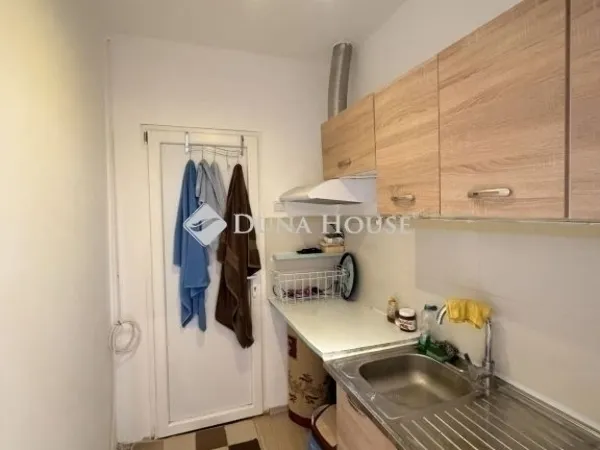 Eladó ház Vecsés 335 nm