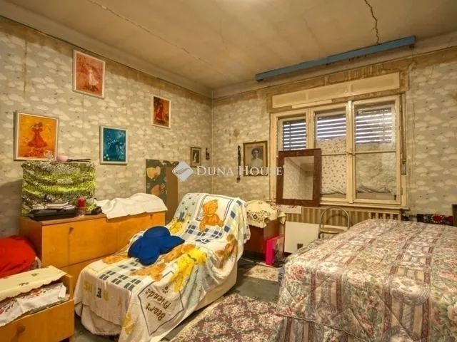 Eladó ház Budapest XVIII. kerület, Szemeretelep 135 nm