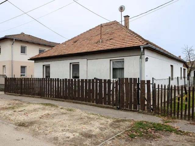 Eladó ház Budapest XVIII. kerület 75 nm