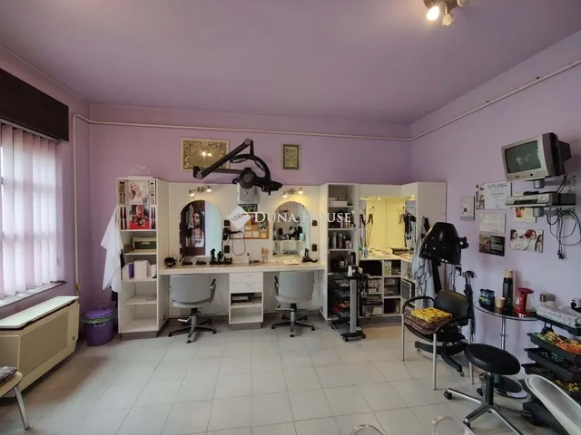 Eladó kereskedelmi és ipari ingatlan Budapest XX. kerület 24 nm