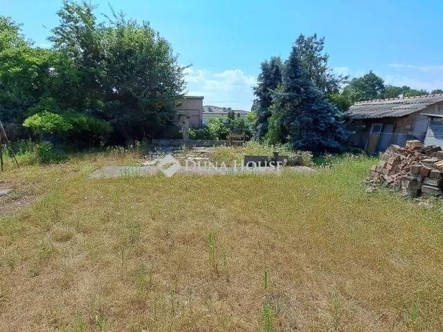 Eladó telek Gyál 847 nm