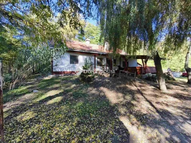 Eladó mezőgazdasági ingatlan Jászfényszaru 86 nm