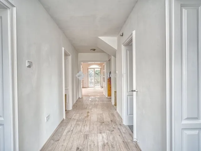 Eladó ház Budapest XVIII. kerület 386 nm