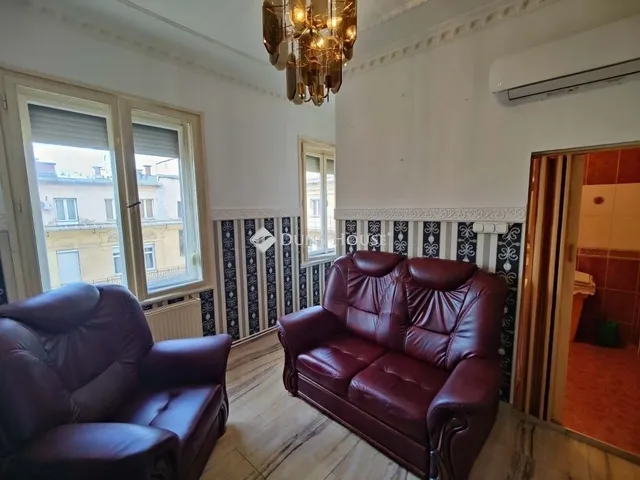 Eladó lakás Budapest VI. kerület 42 nm