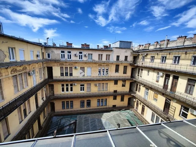 Eladó lakás Budapest VI. kerület 42 nm