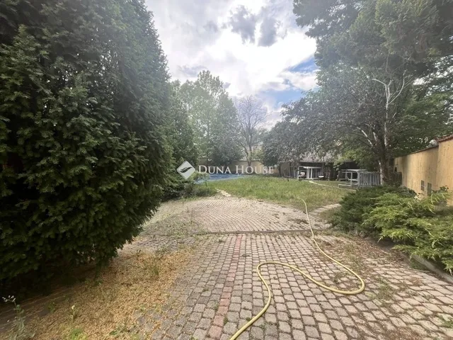 Eladó ház Budapest XIX. kerület, Kispest 230 nm