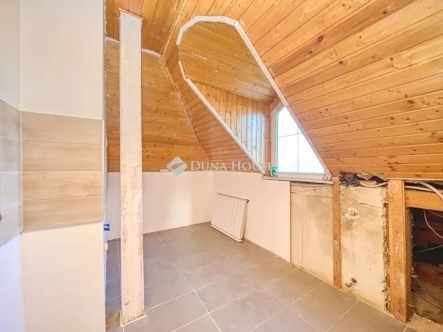 Eladó lakás Budapest XVIII. kerület 305 nm
