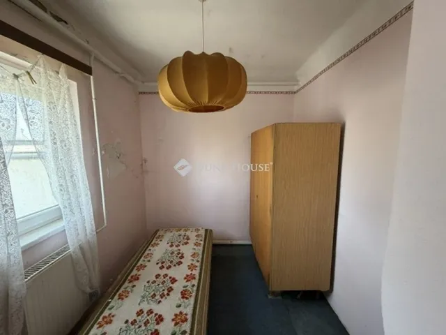 Eladó ház Felsőpakony 170 nm