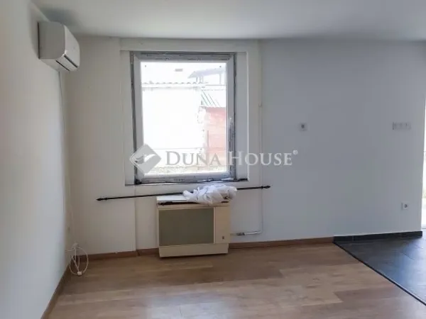 Eladó ház Gyál 265 nm