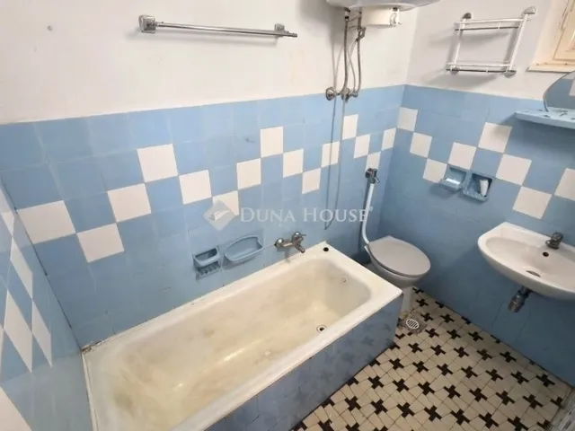 Eladó ház Újhartyán 102 nm