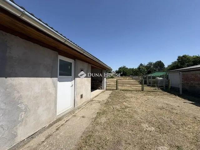Eladó ház Örkény 76 nm