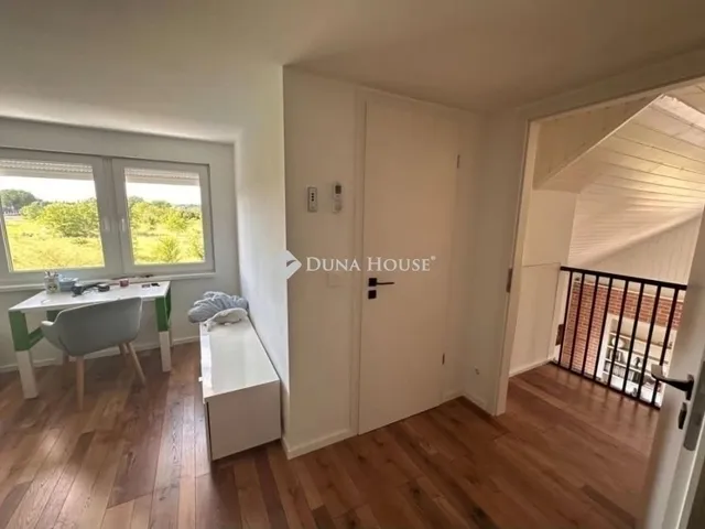 Eladó lakás Budapest XVII. kerület, Rákoscsaba-Újtelep 90 nm