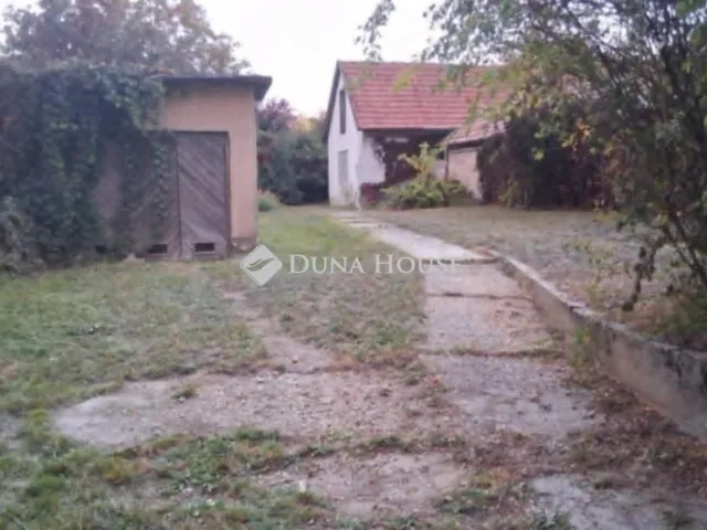 Eladó telek Ecser 2671 nm