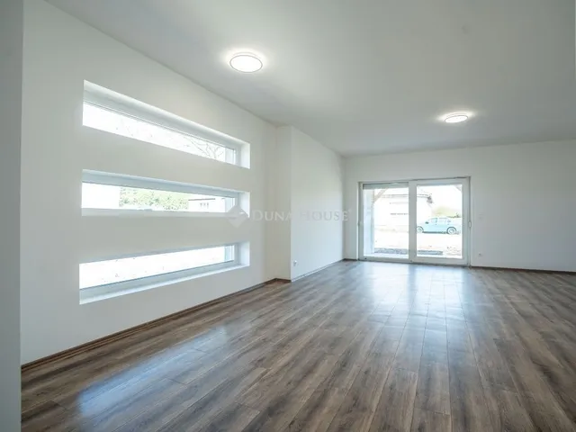 Eladó ház Som 85 nm