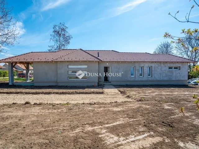 Eladó ház Som 85 nm