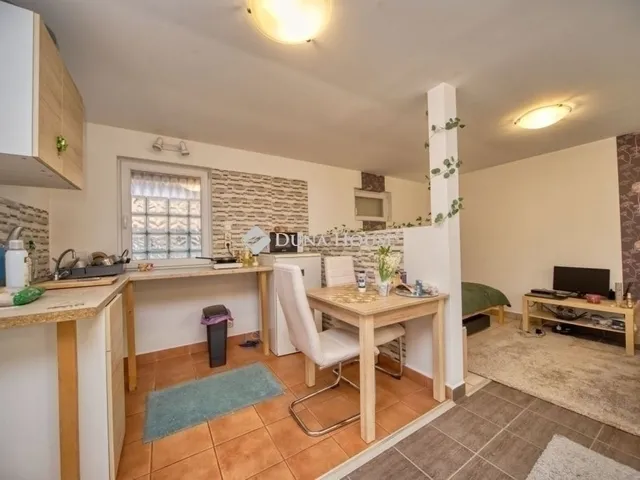 Eladó ház Budapest XVIII. kerület, Szemeretelep 135 nm