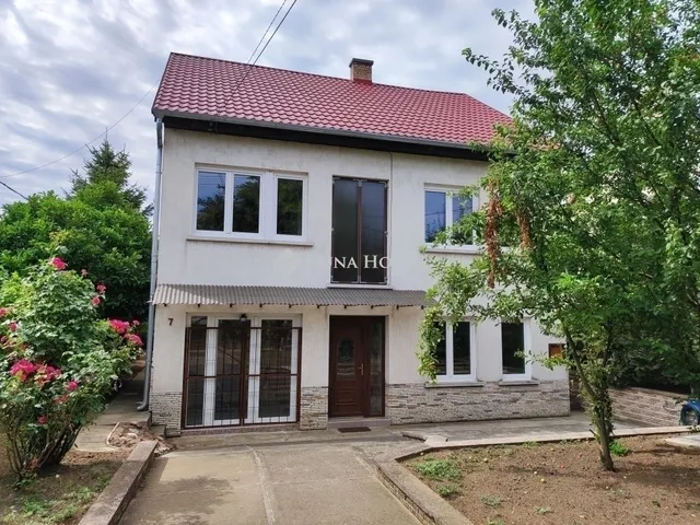 Eladó ház Budapest XVII. kerület, Rákoscsaba-Újtelep 191 nm