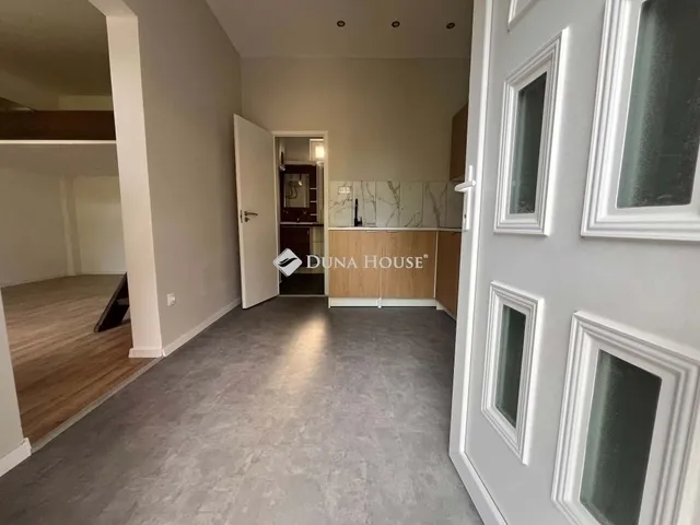 Eladó lakás Budapest XV. kerület, Rákospalota 32 nm