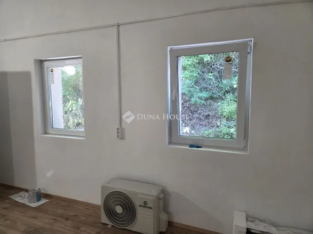 Eladó lakás Szob 50 nm
