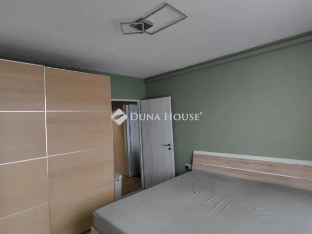 Eladó lakás Budapest X. kerület 71 nm