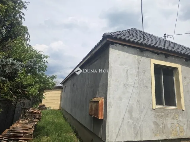 Eladó ház Isaszeg 72 nm
