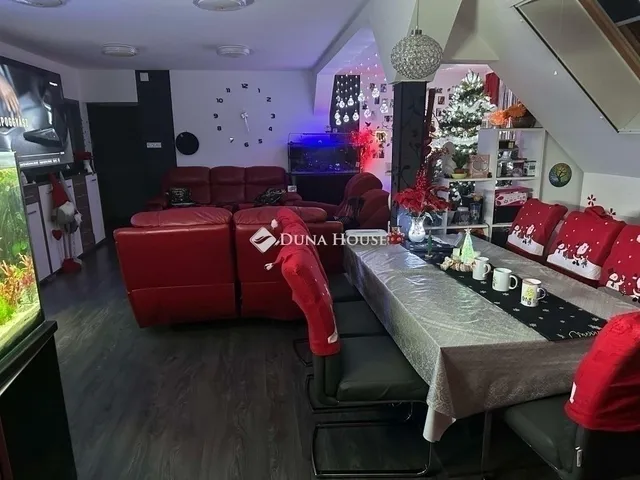 Eladó lakás Gyömrő 130 nm