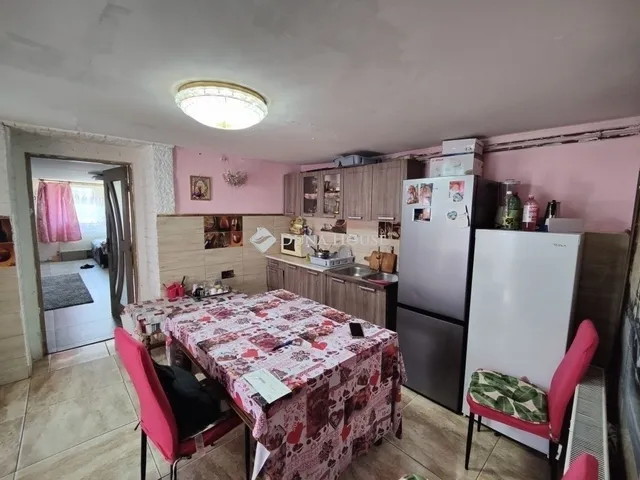 Eladó ház Vácrátót 80 nm
