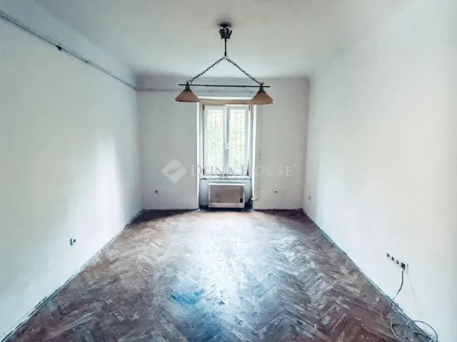 Eladó lakás Budapest X. kerület 28 nm