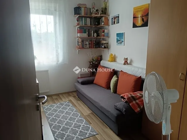 Eladó lakás Üllő 57 nm