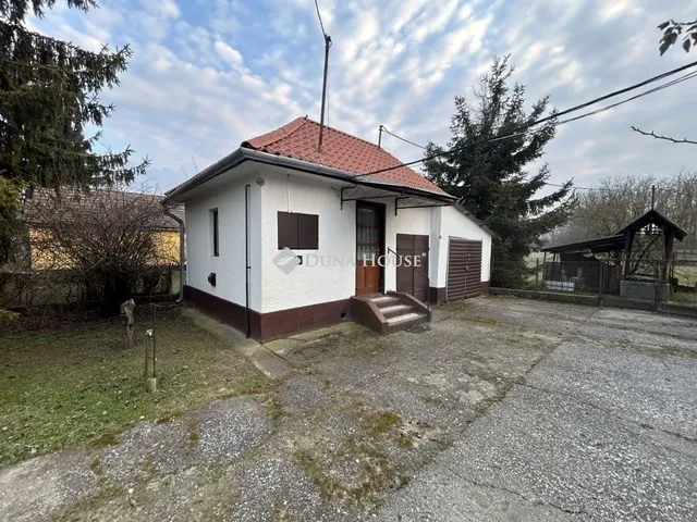Eladó ház Hernád 76 nm