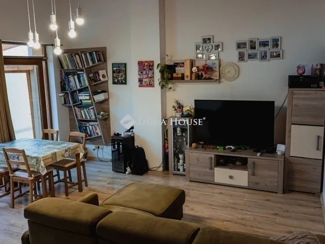 Eladó ház Üllő 65 nm