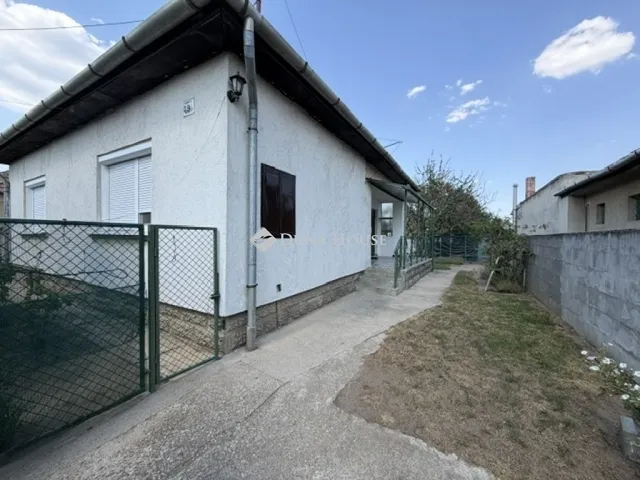 Eladó ház Vecsés 130 nm