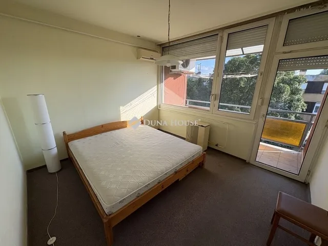 Eladó lakás Vác, Deákvár 60 nm