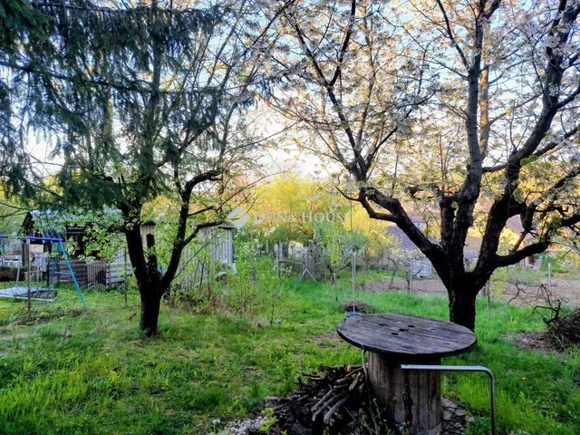 Eladó ház Bánk 190 nm