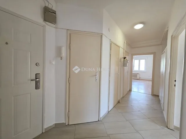 Eladó lakás Vác 60 nm