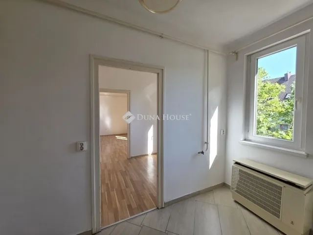 Eladó lakás Vác 60 nm