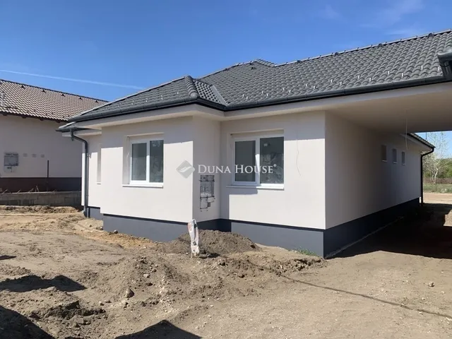 Eladó ház Erdőkertes 120 nm