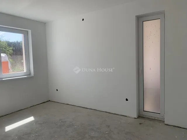Eladó ház Erdőkertes 120 nm