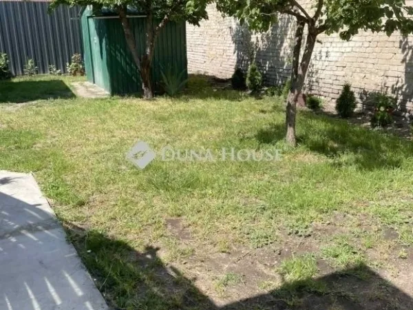 Eladó lakás Budapest XIX. kerület 70 nm
