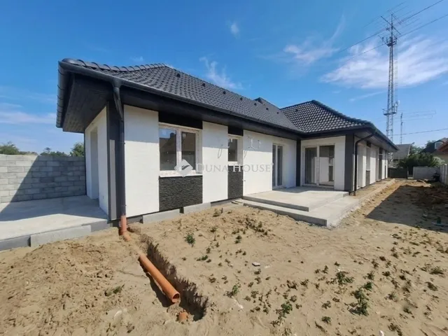 Eladó ház Fót 108 nm
