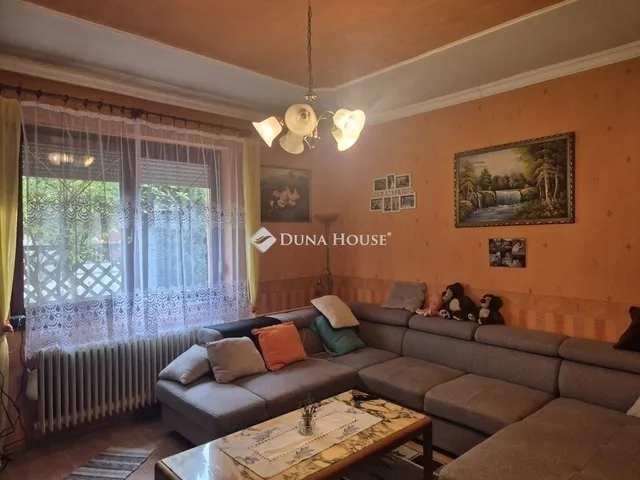 Eladó ház Kistarcsa 140 nm