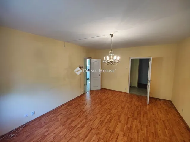 Eladó lakás Budapest X. kerület 59 nm