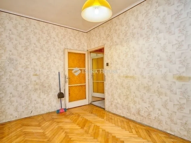 Eladó lakás Budapest XVI. kerület 55 nm
