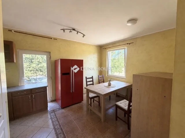 Eladó ház Szada 135 nm