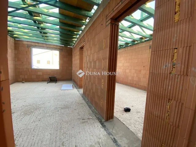 Eladó ház Isaszeg 92 nm